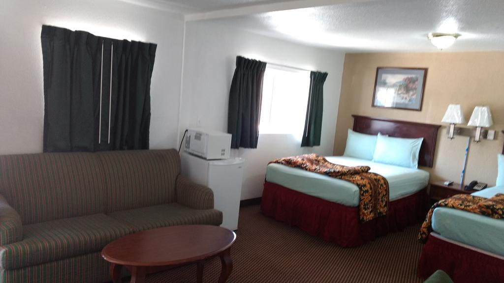 Budget Inn Hamilton Exterior foto