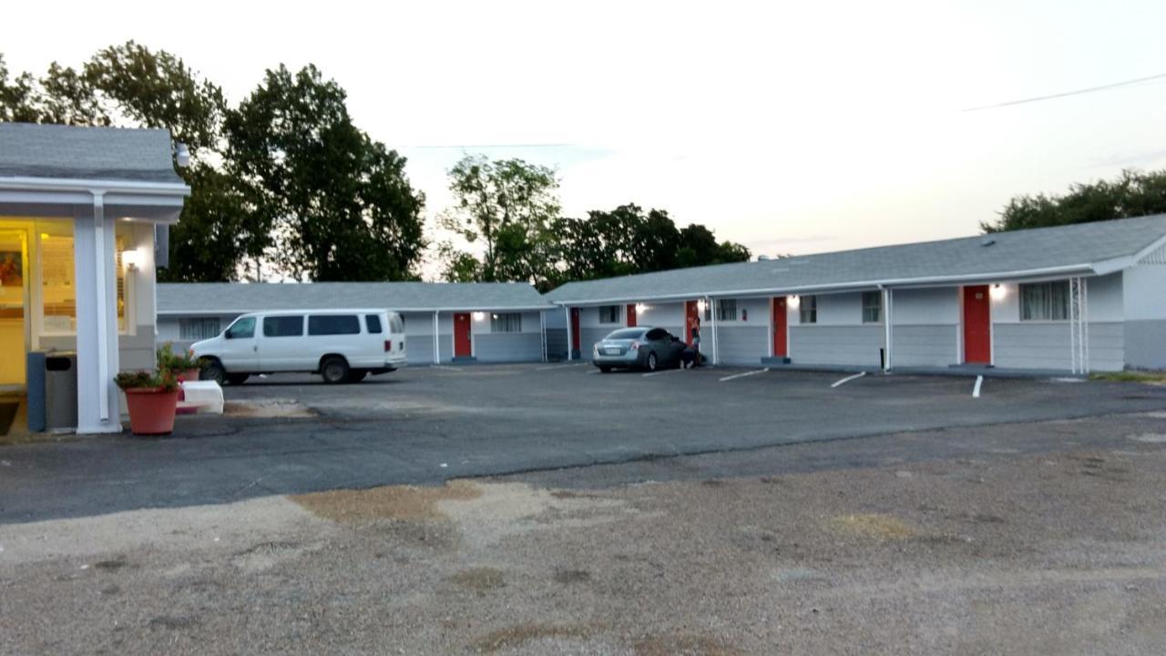 Budget Inn Hamilton Exterior foto